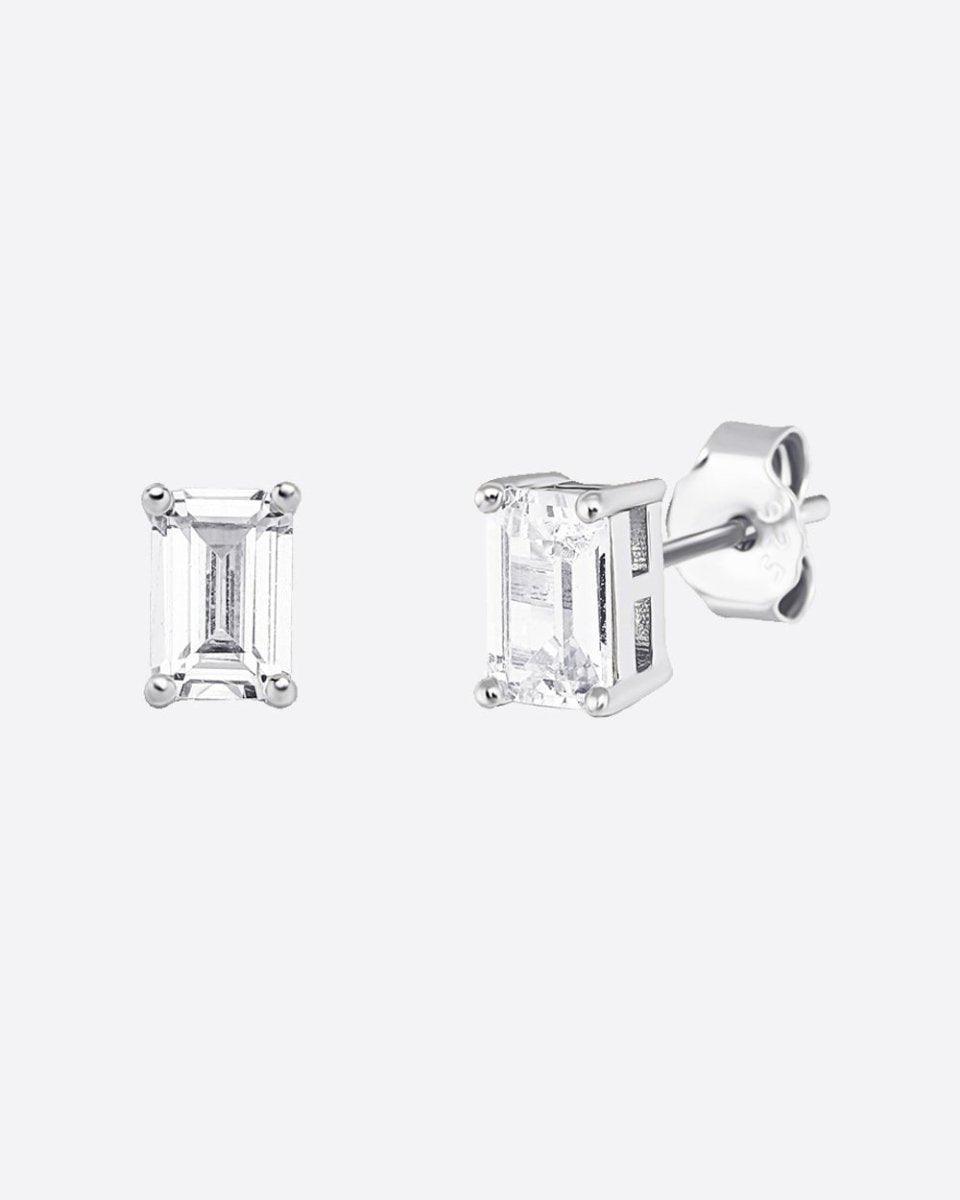 BAGUETTE STUDS. 925. - WHITE GOLD - DRIP IN THE JEWEL