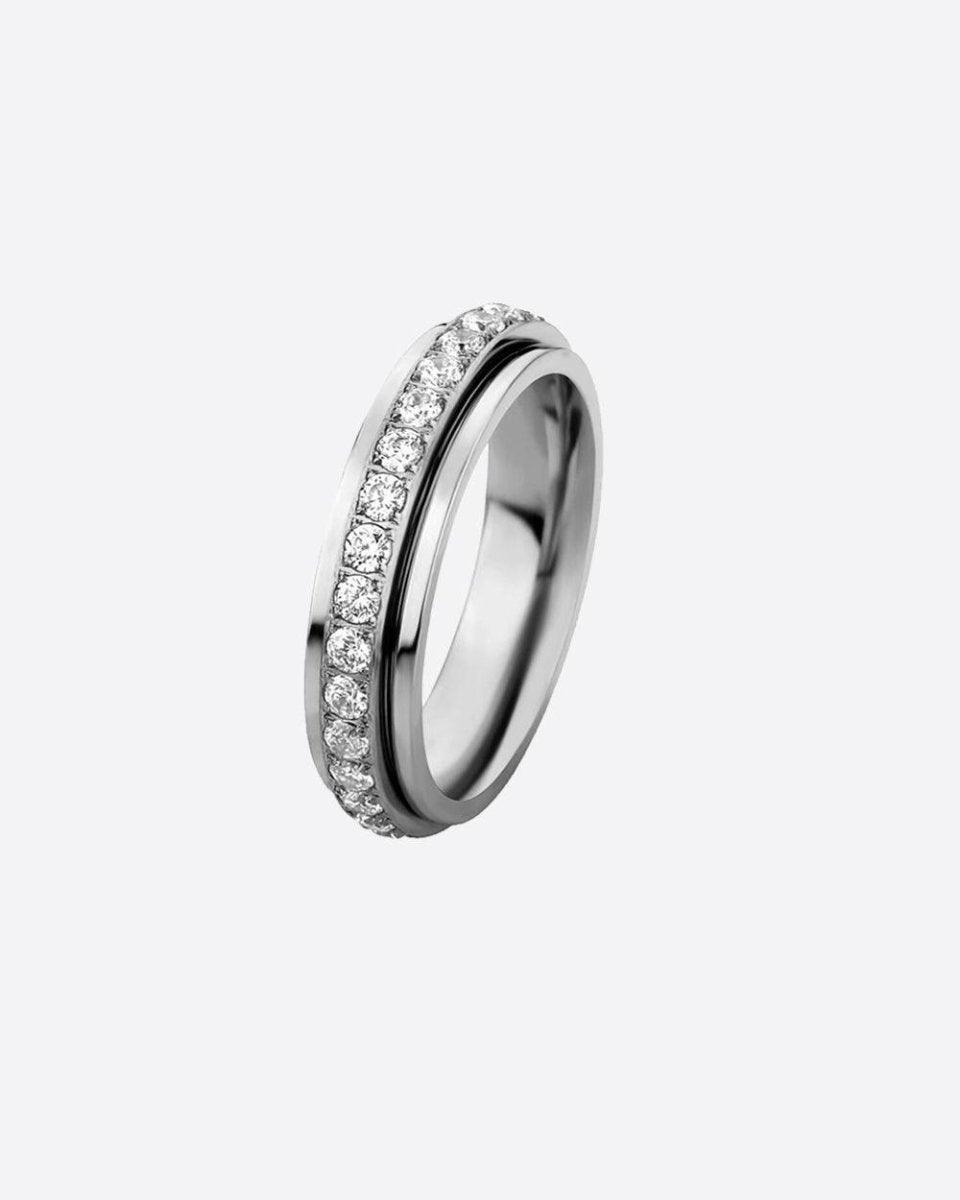 CARATS RING. - WHITE GOLD - DRIP IN THE JEWEL