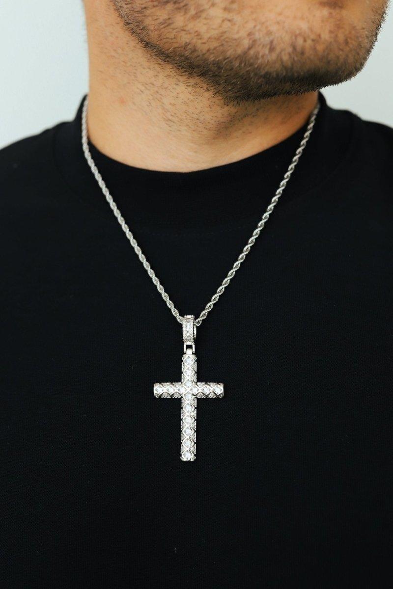 FROSTED CROSS PENDANT. - WHITE GOLD - DRIP IN THE JEWEL