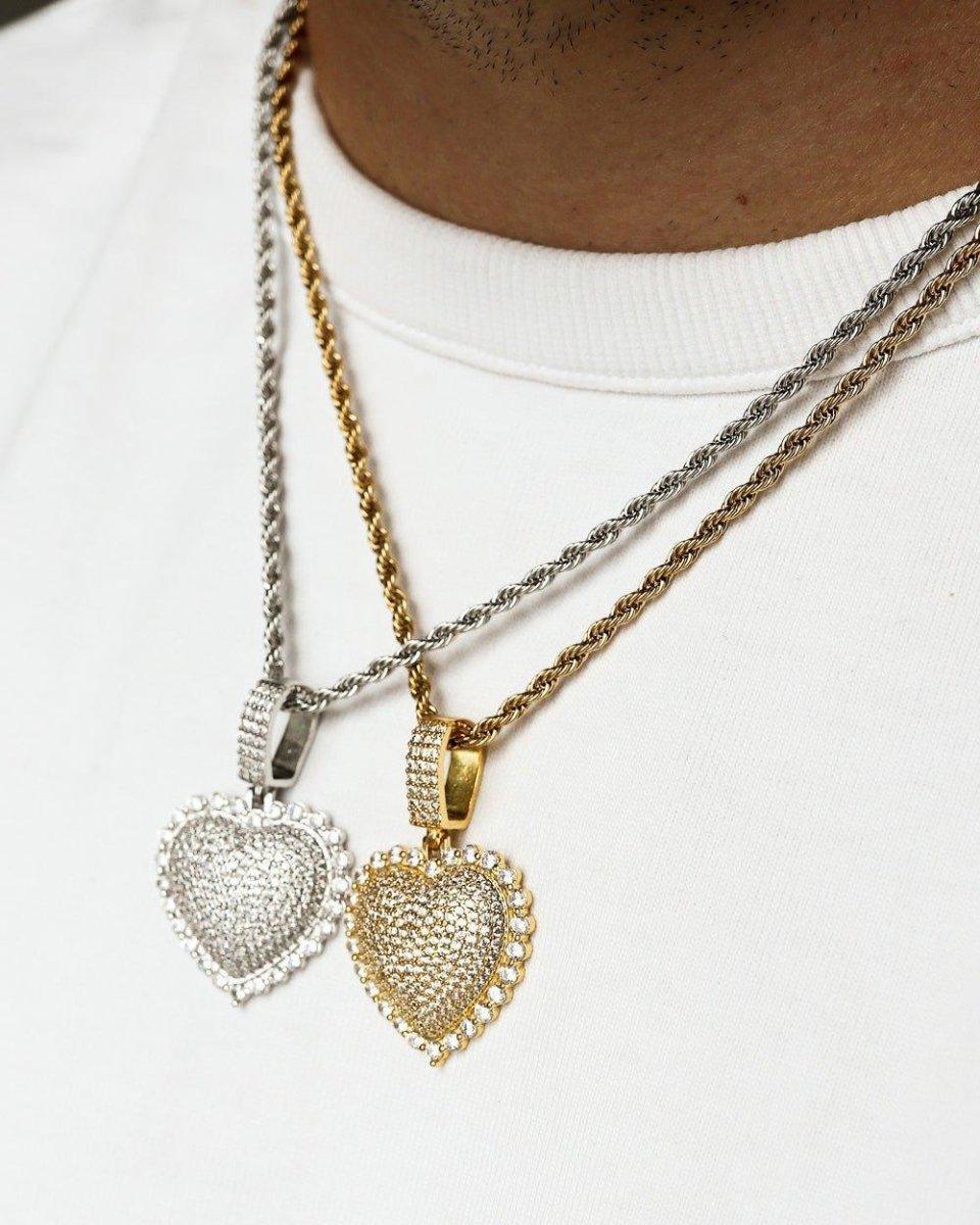 ICED HEART PENDANT. - 18K GOLD - DRIP IN THE JEWEL