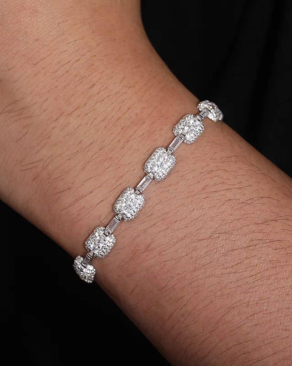 MOISSANITE BAGUETTES & PAVED CUBES BRACELET. - WHITE GOLD - DRIP IN THE JEWEL