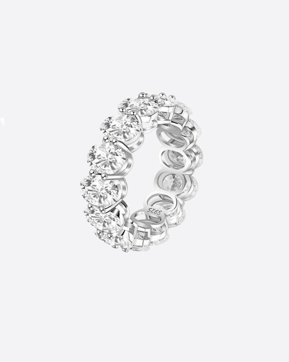 OVAL CUT BAND. - 925 - DRIP IN THE JEWEL