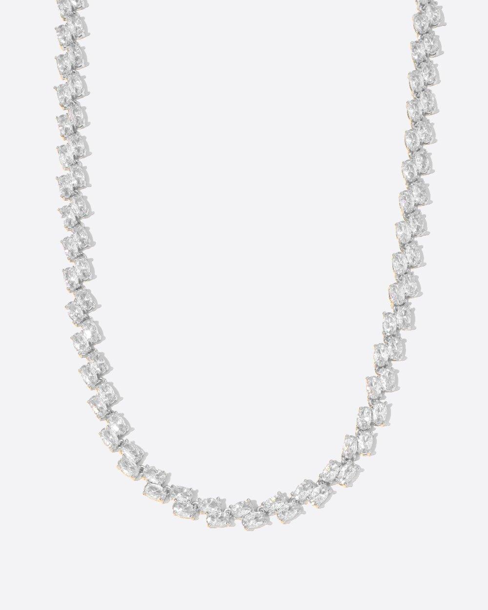 OVAL SPARKLE LINK CHAIN. - WHITE GOLD - DRIP IN THE JEWEL