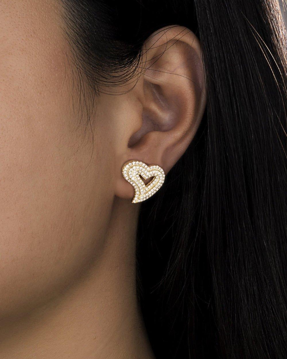 PAVED HEARTS STUDS. - 18K GOLD - DRIP IN THE JEWEL